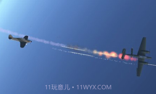 天空中的烈火截图2