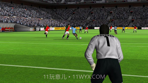 真实足球2012截图4
