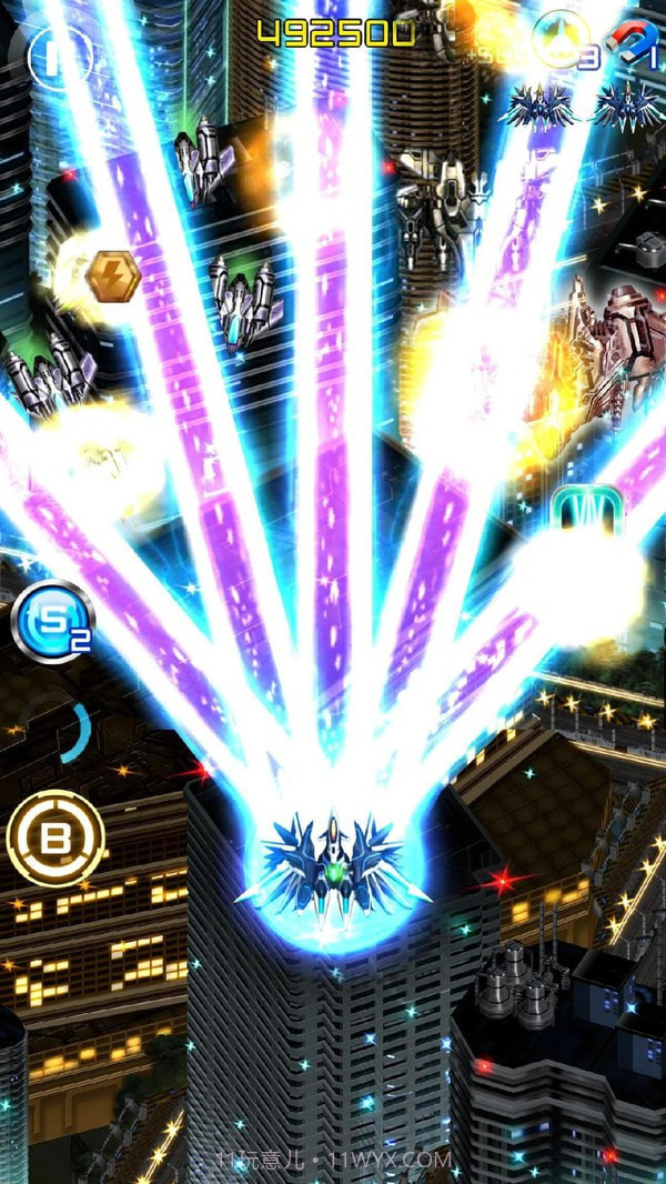 闪电战机2金币无限版截图3