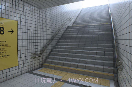 逃离地铁站截图1 逃离地铁站截图1